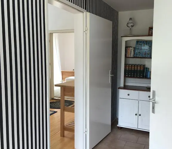 Landhaus Am Deich 아파트 *